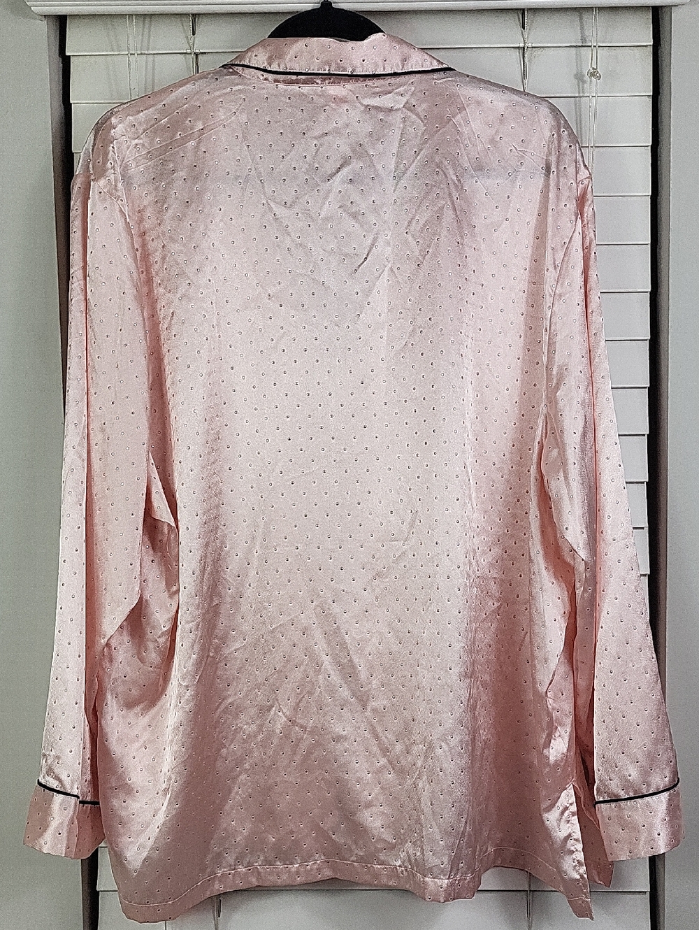 NWOT VICTORIA'S SECRET Dew Drop Satin Long Pajama Set Pink rhinestones. Size XXL - Picture 12 of 16